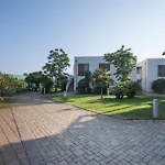 אתר נופש Blu Salento Village 4*