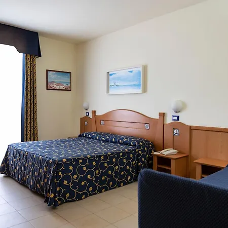 Blu Salento Village 4*
