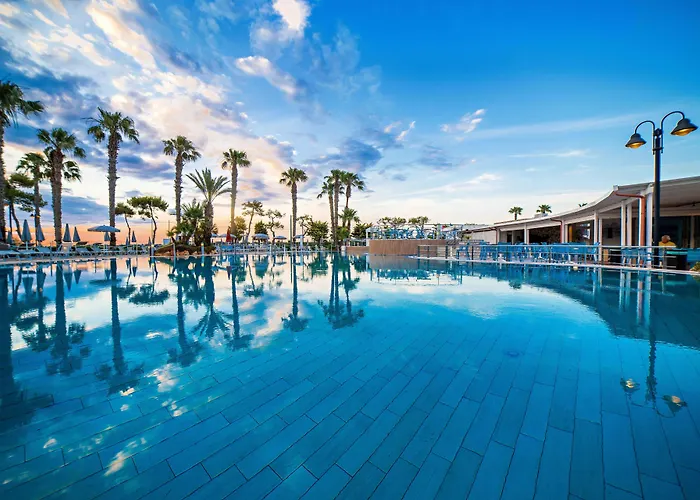 Blu Salento Village 4*