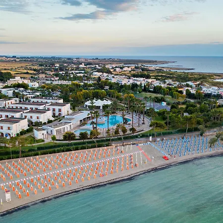 Resort Blu Salento Village Sant Isidoro (Apulia)