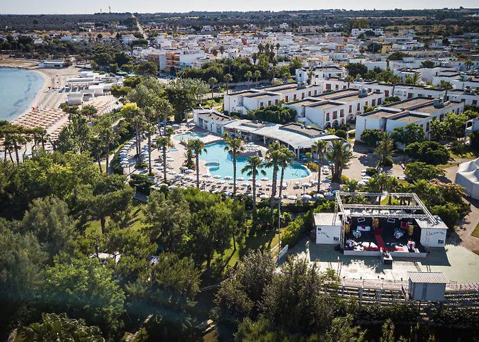 Blu Salento Village אתר נופש