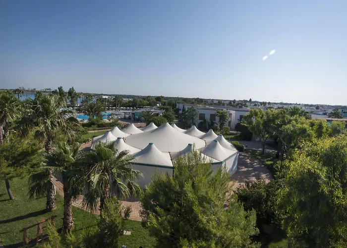 Blu Salento Village אתר נופש